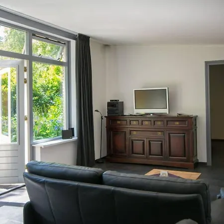 Дом отдыха Luxe Recreatiebungalow Зелхем